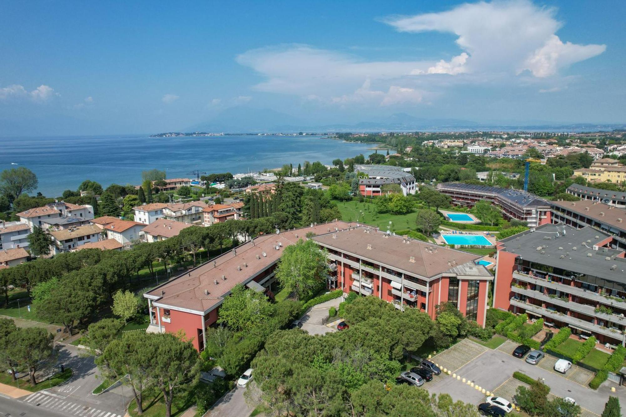 Breeze Apartment Desenzano del Garda Exteriér fotografie