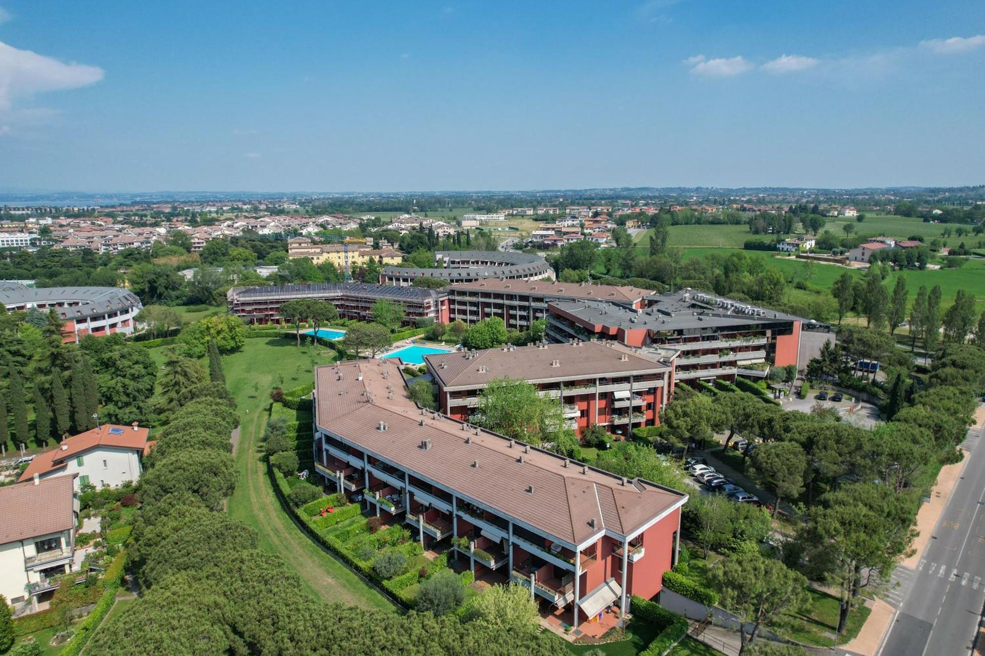 Breeze Apartment Desenzano del Garda Exteriér fotografie